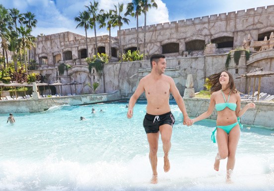 wave pool in Aqualand