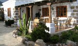 El Cerro de la Luna restaurant in Camel Park