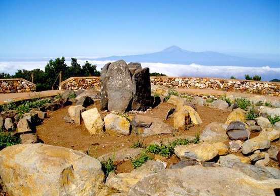 visit Altos Garajonay
