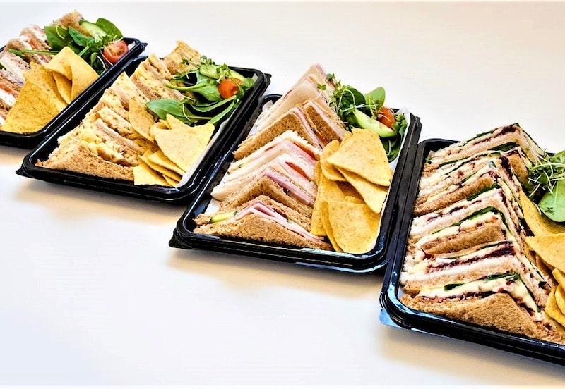 Snacks on sailing with Mandarina boat.jpg