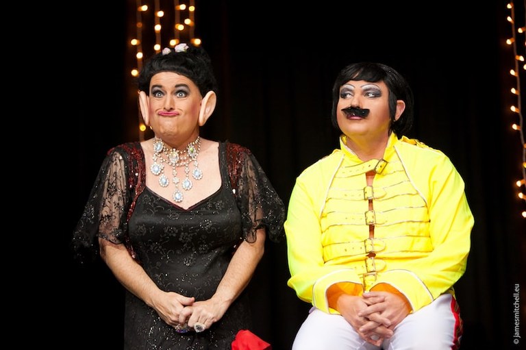 See a drag comedy dinner show Tenerife.jpg