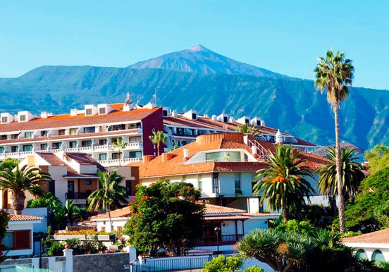 Mount Teide view from Puerto de la Cruz