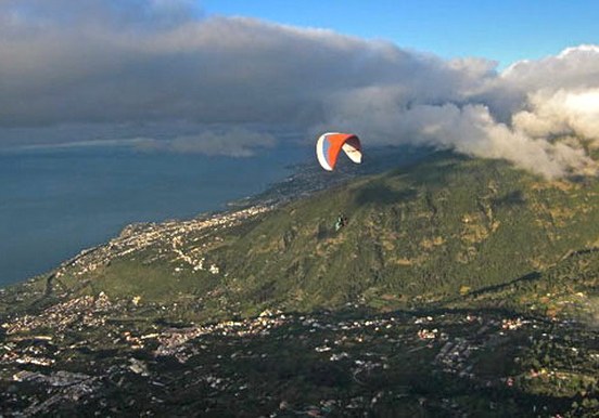 Paragliding over  Izaña landscapes