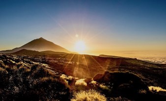 Teide By Night Tour with Sunset Cava and Stargazing (German)