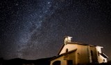 Night sky on Teide Ermita de las Nieves.jpg