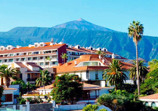 Mount Teide view from Puerto de la Cruz
