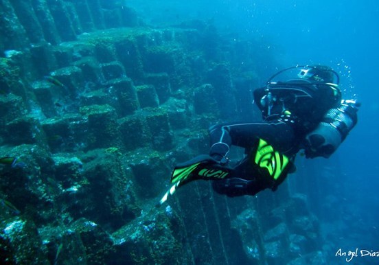 diving excursion around Tenerife island