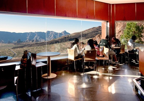 Cafeteria at the cable car station (lower).jpeg