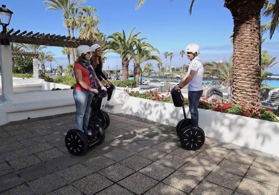Segway Tour Puerto de la Cruz Lago martianez.jpg