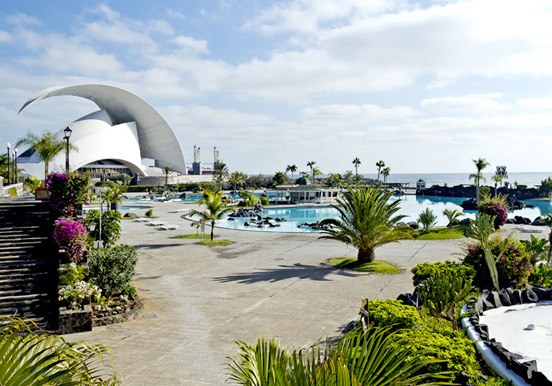visit Parque Maritimo in Santa Cruz