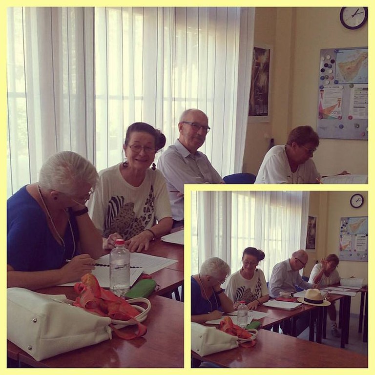 Spanish for seniors in Tenerife with Sothis.jpg
