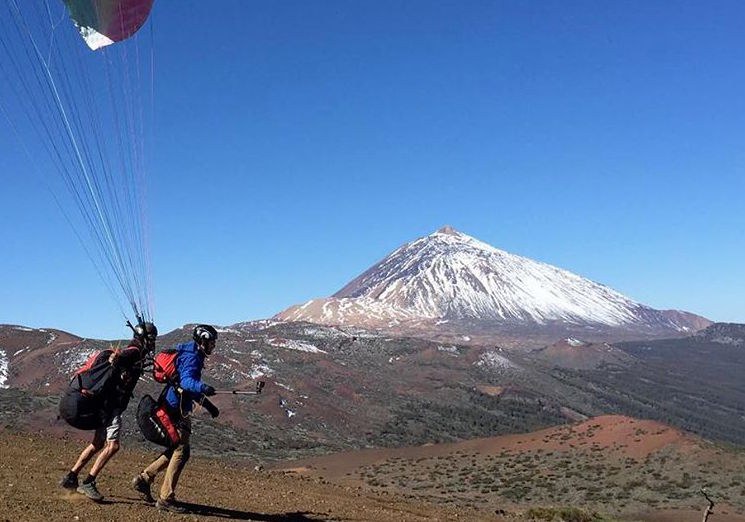 Amazing paragliding from Izaña.jpg