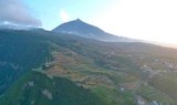 Unobstruct view of Teide peak.jpg