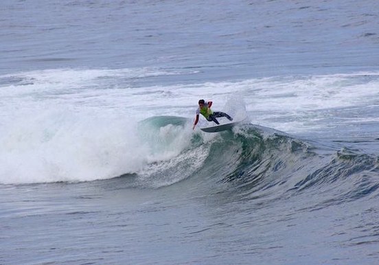 Technical surfing Punta del Hidalgo.jpg