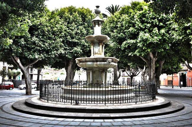 La Laguna - La Laguna- Plaza Del Adelantado-5 (Copy).jpg