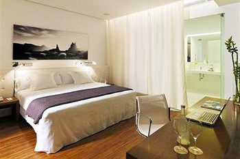 Room in Mencey hotel.jpg