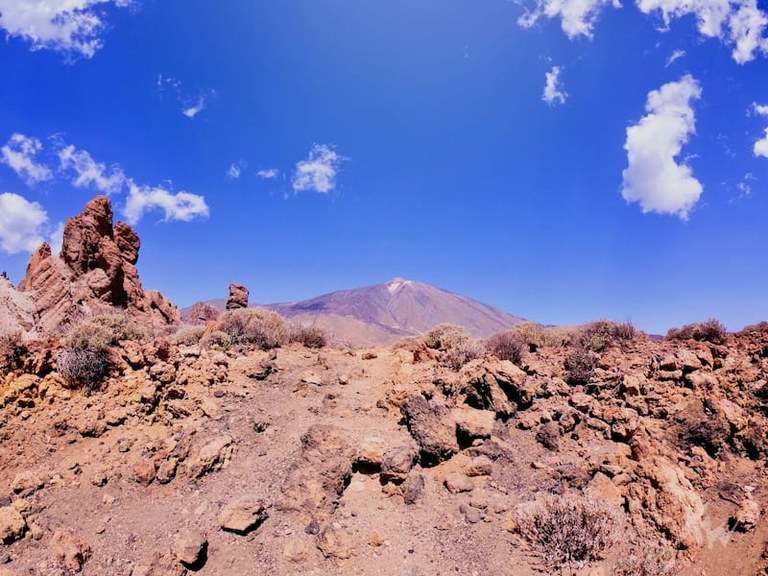 Roques de Garcia and Teide peak as backdrop.jpg
