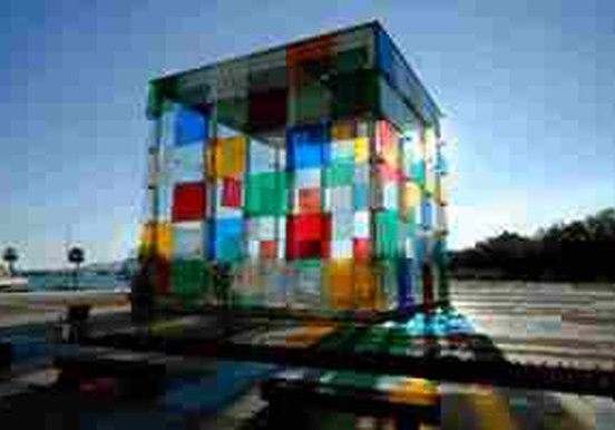Paseo FarolaMuelle in Malaga city tour