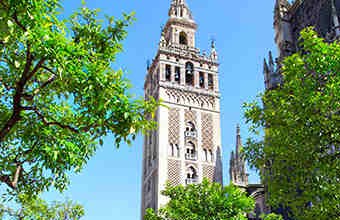 Giralda in Seville City tour