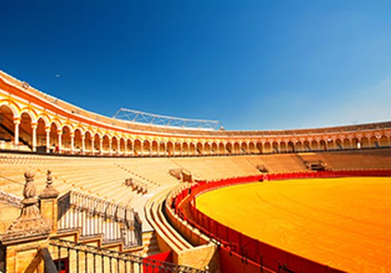 Paseo de Colon in Seville City tour