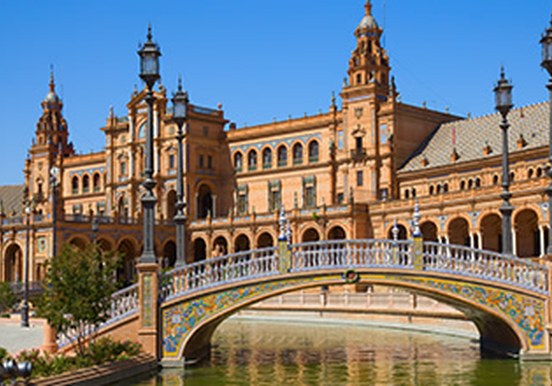Plaza de Espana in Seville City tour